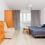 Duplex Near The Airport By Renters * Varsavia