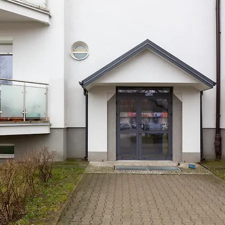 Lägenhet Duplex Near The Airport By Renters