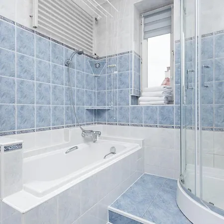 Lejlighed Duplex Near The Airport By Renters