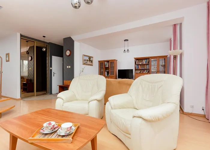 Apartmán Duplex Near The Airport By Renters