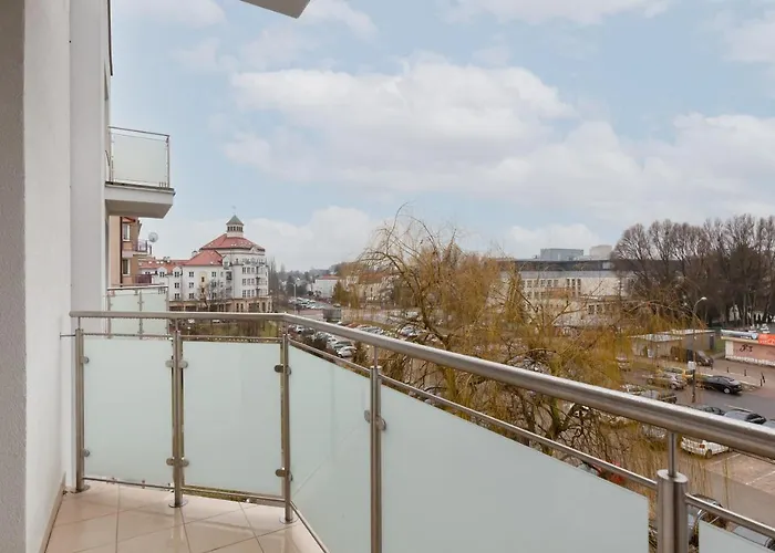 Duplex Near The Airport By Renters Apartmán