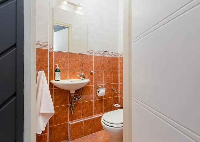 Duplex Near The Airport By Renters Apartmán Varšava