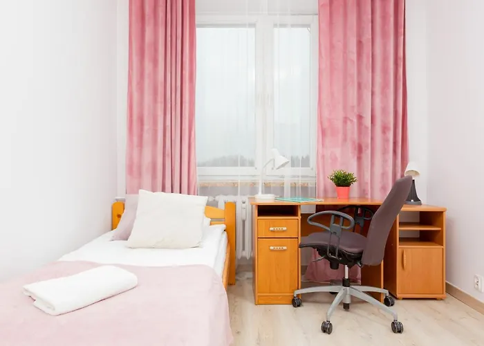 Duplex Near The Airport By Renters *